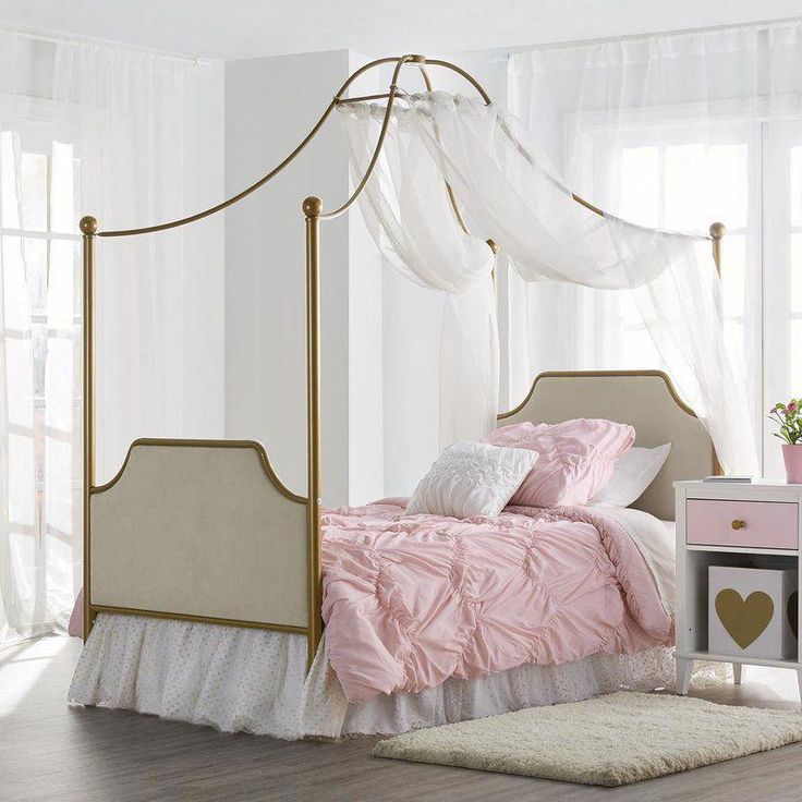 Canopy Twin Bed