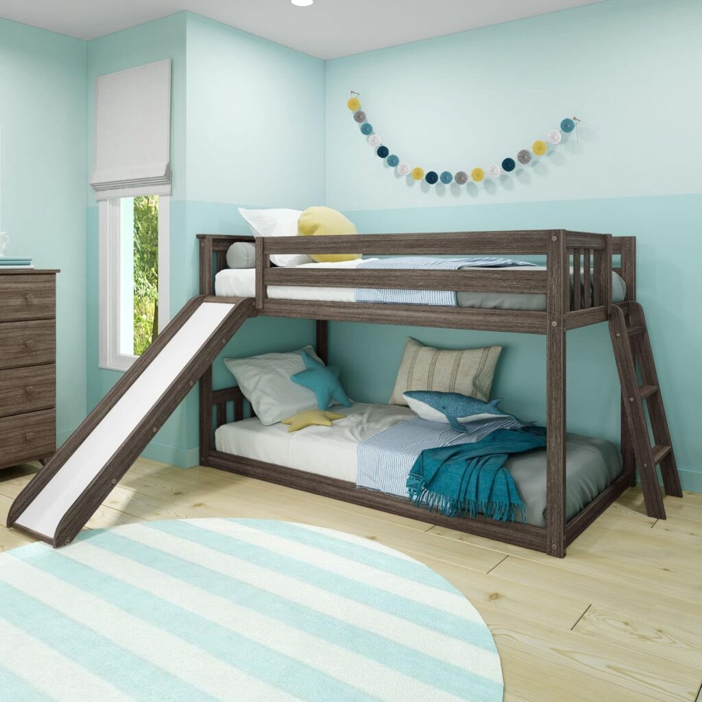 Max & Lily Low Bunk Bed