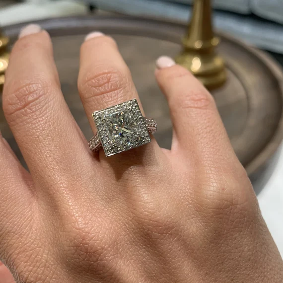 Why a 5ct Lab Grown Diamond Ring is Trending