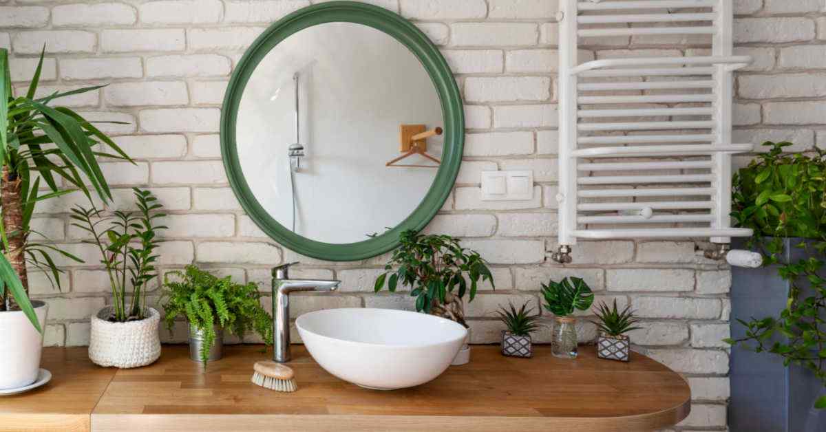 Bathroom Mirrors: Reflecting Long-Term Care