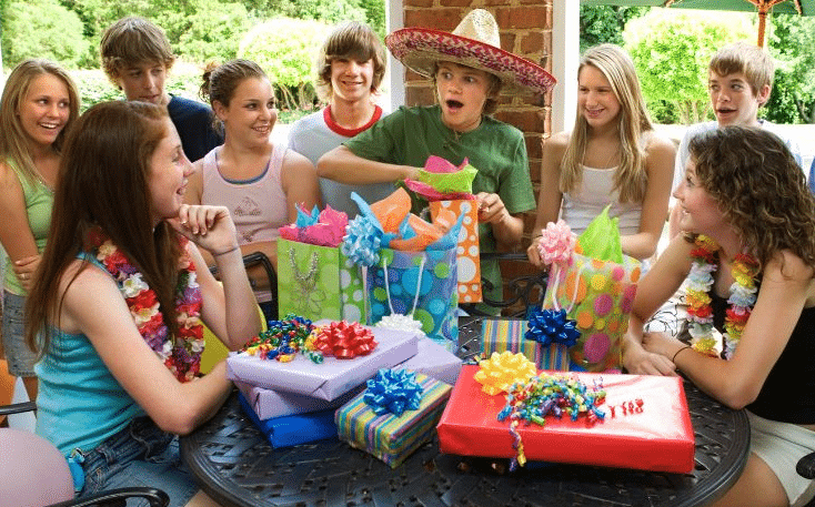 For_Tweens_and_Teens_Ages_9-14_Games_That_Bring_the_Thrills